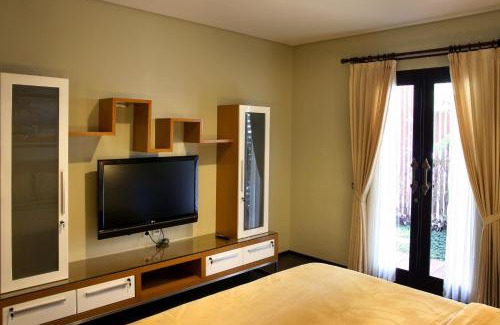 Klojen Casa | COZY Boutique Guest House