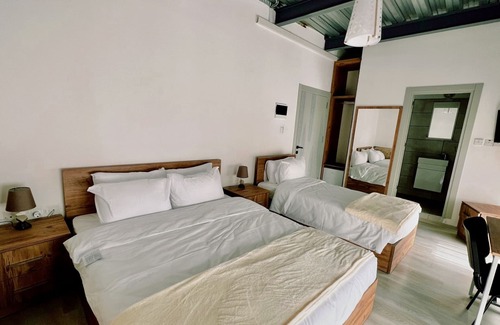 Yenisehir Cama Y Desayuno | Cozy Boutique Studio Flat in Nicozy