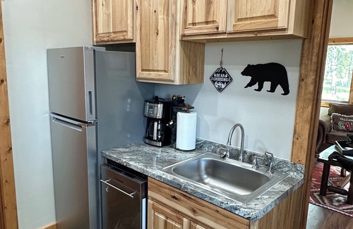 Island Park Cabina | Cozy brand-new 2-bedroom cabin in adorable Island Park near Yellowstone