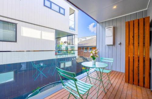 Belmont Casa | Cozy Brand New 2 Bedrooms Close to Takapuna Beach