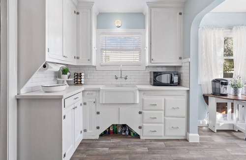 Stockton Casa | Cozy Brick-house 2BR w/Backyard