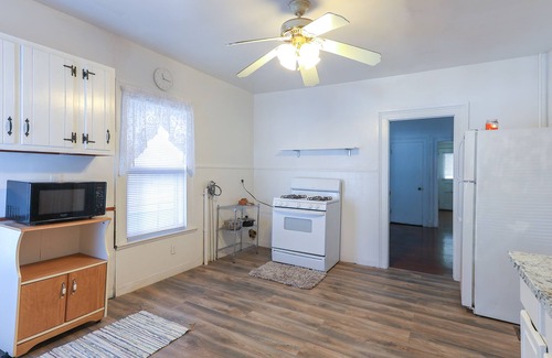 Brooklawn - St. Vincent Apartamento | Cozy Bridgeport Apartment: 2 Mi to Downtown!