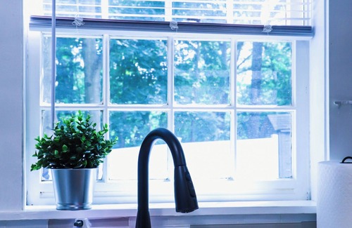 Westwood Apartamento | Cozy & Bright Guest Unit