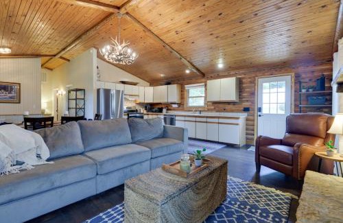 Brookville Casa | Cozy Brookville Home with Fire Pit and Deck!