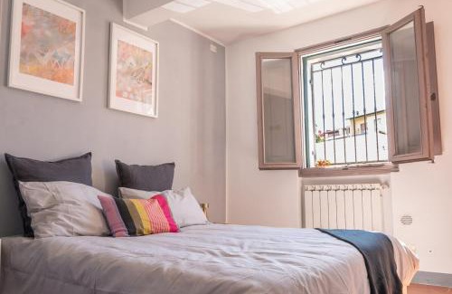 Le Cure Apartamento | Cozy Bruni House in Florence