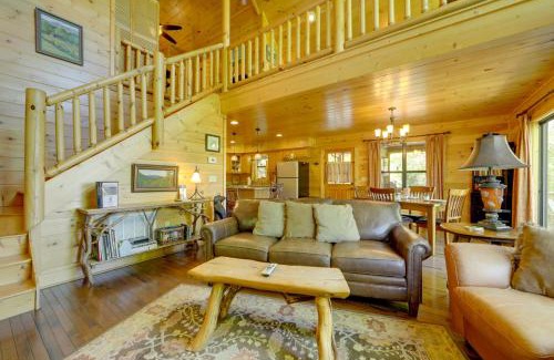 Bryson City Casa | Cozy Bryson City Cabin with Mountain Views!