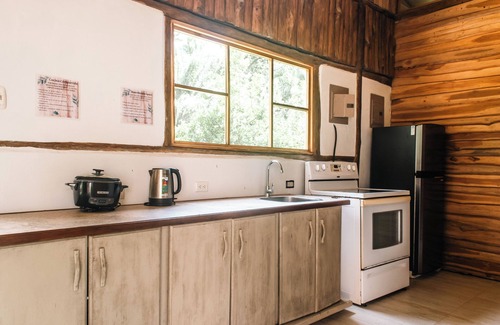 Rio Seco Cabina | Cozy Bunk Stay Guanacaste 1R3 Forest Vibes Shared Bath Real Retreat