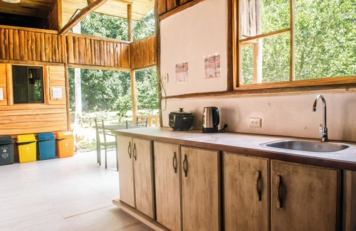 Rio Seco Cabina | Cozy Bunk Stay Guanacaste 1R3 Forest Vibes Shared Bath Real Retreat
