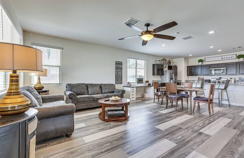 Tartesso Casa | Cozy Buckeye Home w/ Patio & Fire Pit!