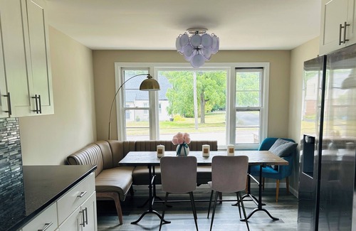 North Buffalo Casa | Cozy Buffalo Getaway — Between Niagara Falls & Downtown