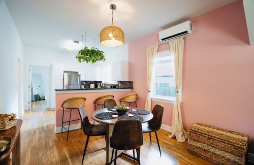 Ybor City Casa | Cozy Bungalow 1 mile from Tampa