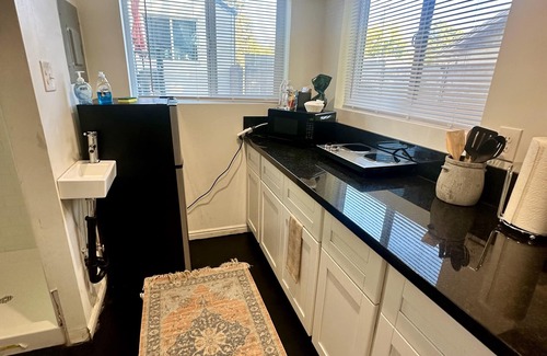 South Salt Lake Casa | Cozy bungalow in charming South Salt Lake, 25 mins to mountains