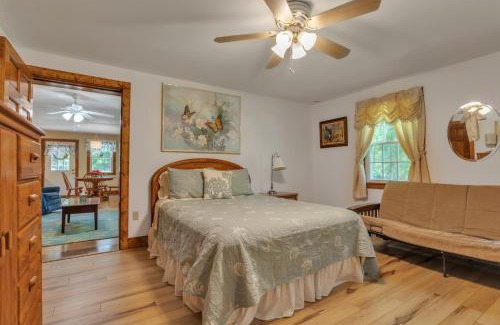 Old Mystic Casa | Cozy Bungalow Just Minutes from Mystic, Westerly Beaches, Boating and Casinos! bungalow