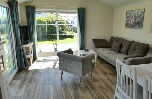 Julianadorp aan zee Casa | Cozy bungalow Orlando in Julianadorp
