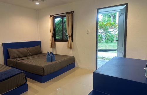 Thong Sala Hotel | cosy bungalow