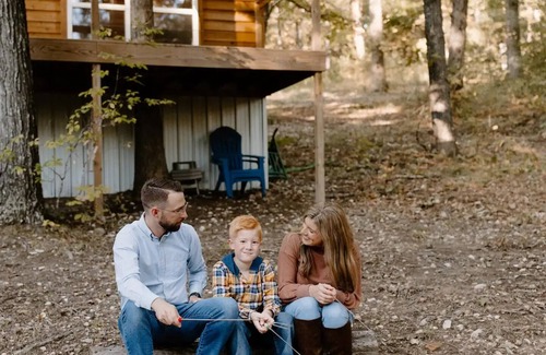 Newton County Cabina | Cozy Cabin minutes from the Buffalo National River at Historic Erbie!