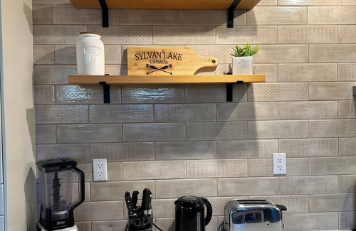 Sylvan Lake Casa | Cozy Cabin 250 steps to the beach. Family sized and puppy friendly. STAR-04394