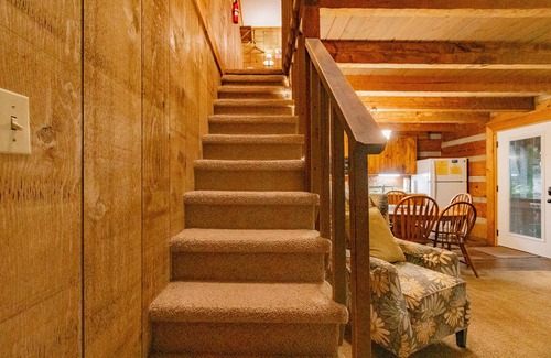 Blowing Rock Apartamento | Cozy Cabin #6 - Sleeps 6 - Full kitchen + fireplace - between Boone & Blowing Rock NC