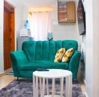 Ruiru Cama Y Desayuno | Cozy Cabin Apartment