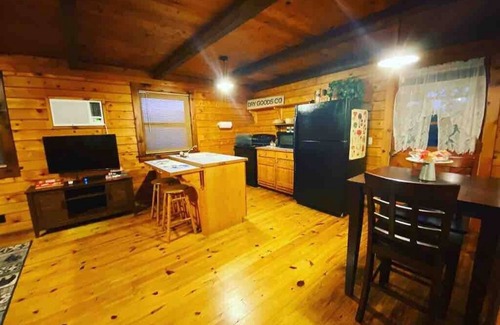 Eureka Springs Cabina | La acogedora cabaña en Bear Mountain Log Cabins
