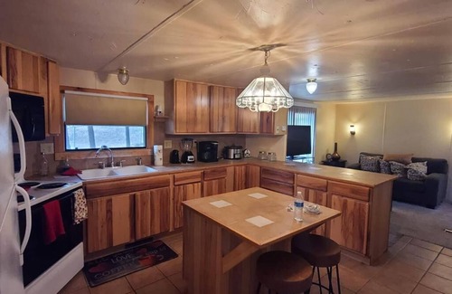 Ruidoso Cabina | Cozy Cabin in peaceful Place with RV Parking