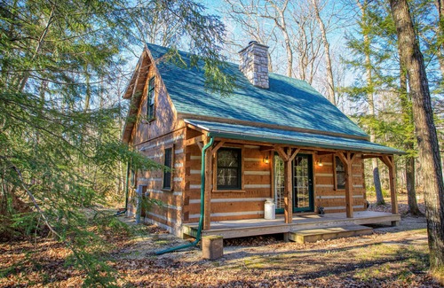 Sturgeon Bay Cabaña | Cozy Cabin in beautiful Sturgeon Bay