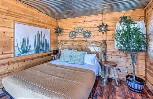 Glencoe Cabina | Cozy cabin in Capitan near Ruidoso