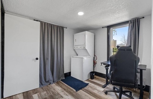 Lynn Center Cabina | Cozy cabin in Pleasant Valley with AC - perfect getaway spot
