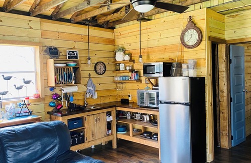 Reliance Cabina | Cozy cabin in the Cherokee National Forest. Minutes from Hiwassee River.