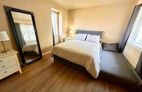 Winnemucca Casa | Cozy Cabin in the City plus GYM