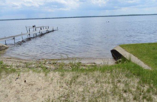 Houghton Lake Cabina | Cozy Cabin Lake view and access