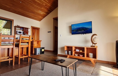 Monteverde Cabina | Cozy cabin located in Monteverde just 5 mins from the local attractions & town.