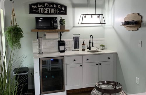 Huntingdon Cabina | Cozy Cabin Minutes from Raystown Lake / Allegrippis Bike Trails