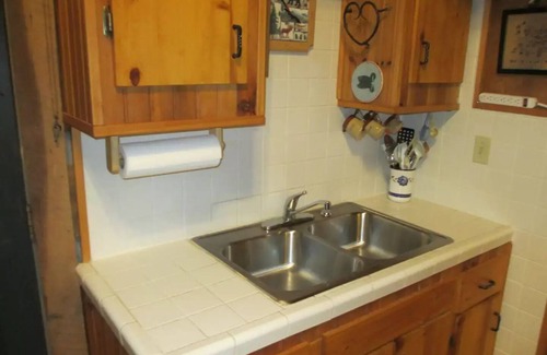 Robbinsville Cabina | Cozy Cabin near Fontana Lake