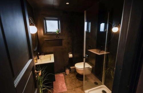 Mosfellsbaer Casa | Cozy cabin near golden circle with panoramic views
