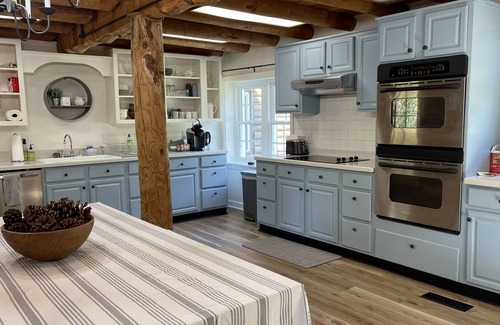 Louisville Cabina | Cozy Cabin near Knoxville