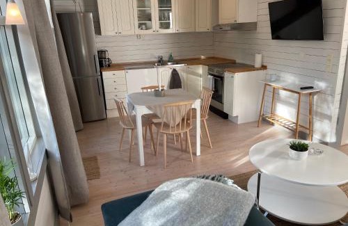 Tyreso Apartamento | Cozy cabin, neighbour to lake & national park
