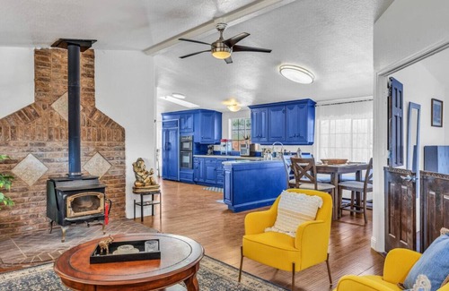 Pilot Hill Cabina | Cozy Cabin on 10 acres