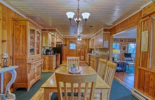 Hayward Cabina | Cozy Cabin on Reed Lake Near Chippewa Flowage. Only 15 Minutes to Hayward.