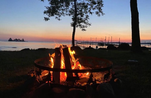 Isle Cabina | Cozy Cabin on Sunset Bay - Mille Lacs Lake
