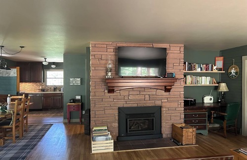 Rye Cabina | Cozy Cabin on the Creek