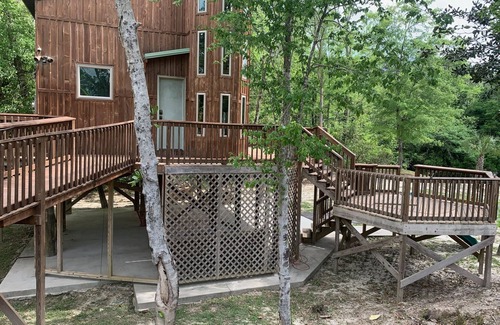 Biloxi Cabina | Cozy Cabin on the River