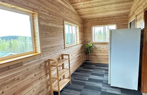 Neebing Cabina | Cozy cabin overlooking Lake Superior.