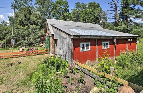 Bartlett Cabina | Cozy Cabin Retreat ~ 2 Mi to White Mountain Skiing