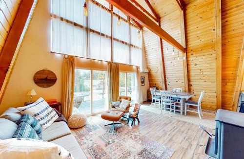 Groveland Casa | Cozy Cabin