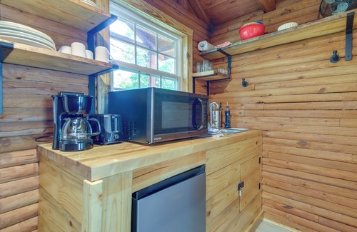 Huntsville Apartamento | Cozy Cabin w/ Direct ATV Trail Riding & Mtn Views!
