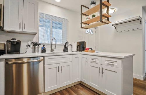 Kabletown Casa | Cozy Cabin w/ Hot Tub, Arcade & Fire Pit perfect for up to 8 people