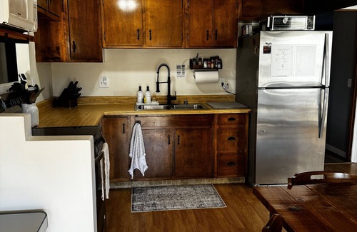 Amberg Cabina | Cozy cabin, Wi-Fi, on ATV trails in the ❤️ of the waterfall capital, dogs welcome