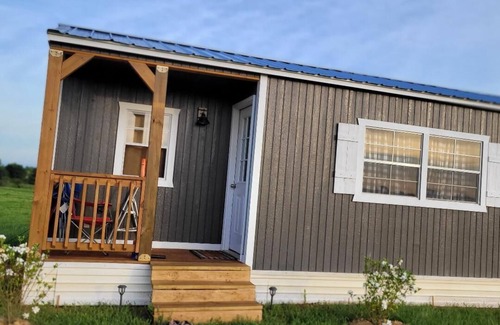 Durant Cabina | Cozy cabin with hot tub just 5 minutes from casino on 36 acres