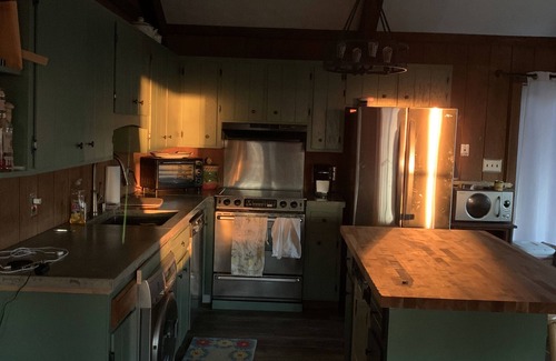 Nellysford Cabina | Cozy Cabin with private HOT TUB!